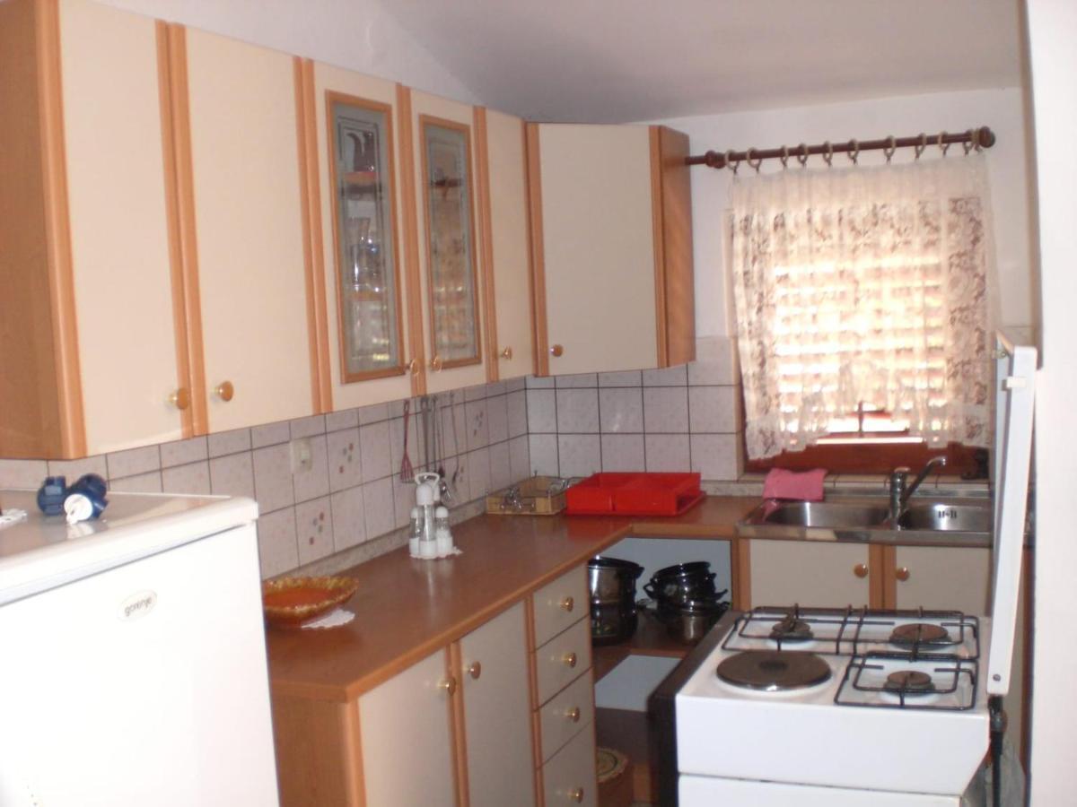 Apartmani Vesna Vir Eksteriør bilde
